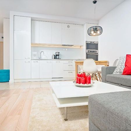 Apartamenty Design Centrum-Garbary Street Poznan Ngoại thất bức ảnh