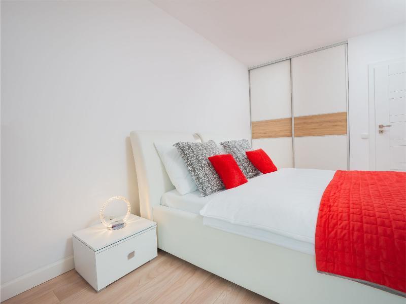 Apartamenty Design Centrum-Garbary Street Poznan Ngoại thất bức ảnh
