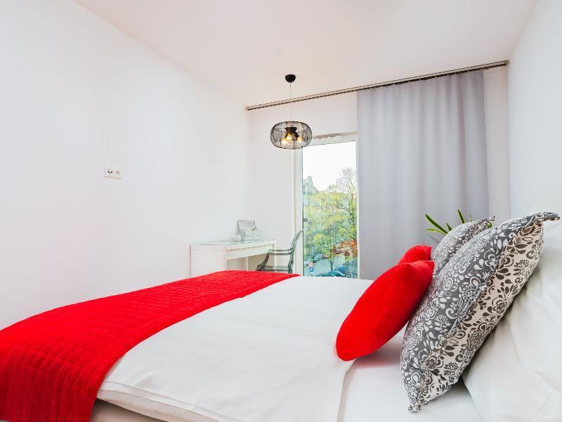Apartamenty Design Centrum-Garbary Street Poznan Ngoại thất bức ảnh