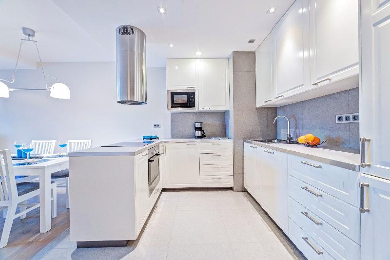 Apartamenty Design Centrum-Garbary Street Poznan Ngoại thất bức ảnh
