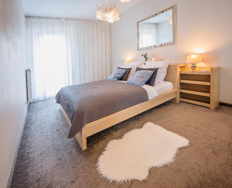 Apartamenty Design Centrum-Garbary Street Poznan Ngoại thất bức ảnh