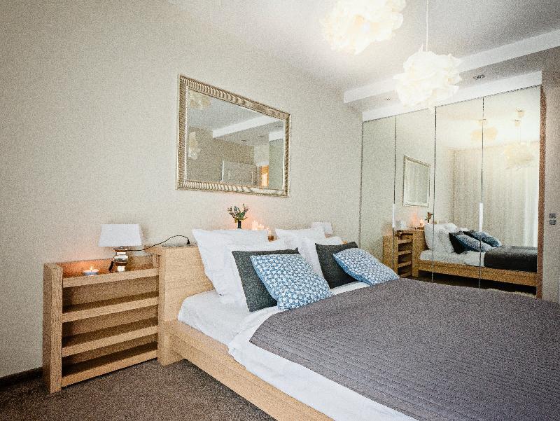 Apartamenty Design Centrum-Garbary Street Poznan Ngoại thất bức ảnh