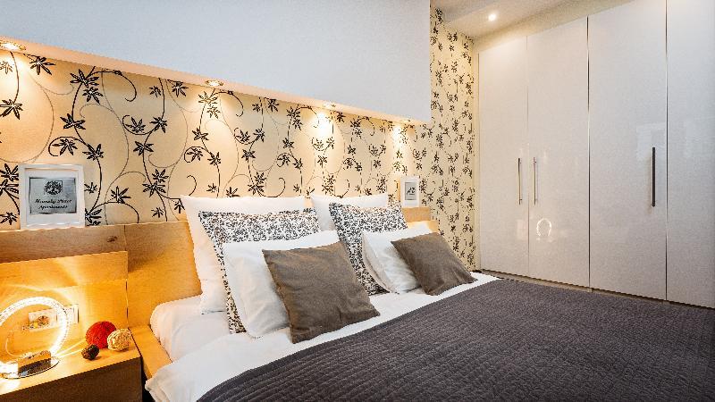 Apartamenty Design Centrum-Garbary Street Poznan Ngoại thất bức ảnh
