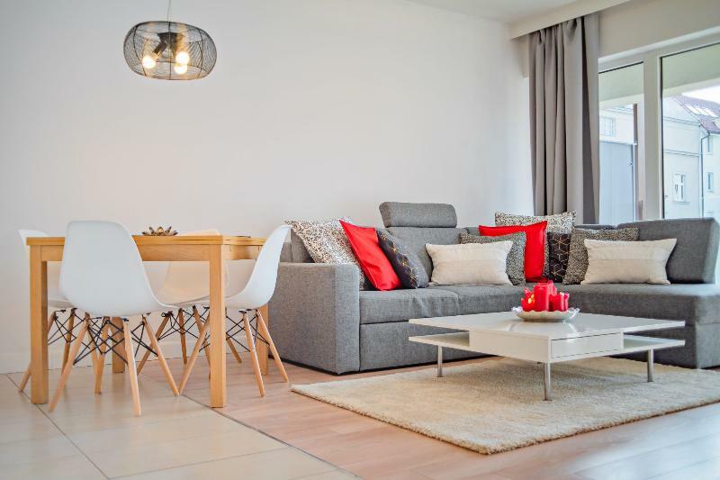 Apartamenty Design Centrum-Garbary Street Poznan Ngoại thất bức ảnh
